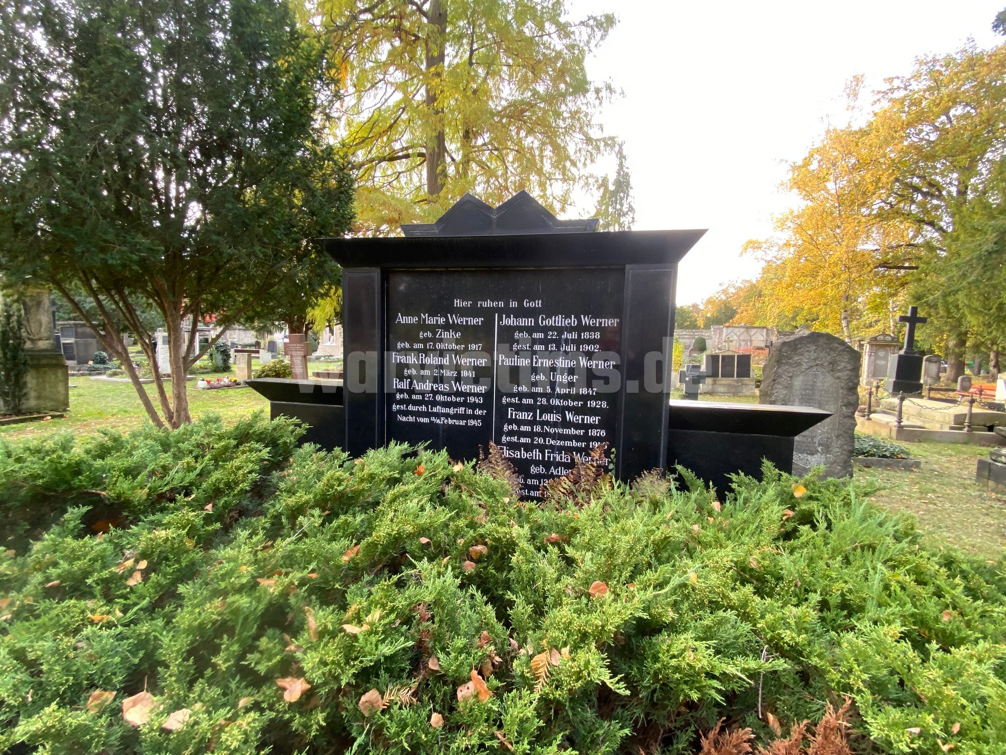 Dresden-Johannstadt+-+Trinitatisfriedhof